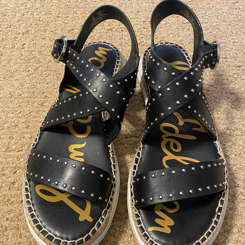 Black leather sandals